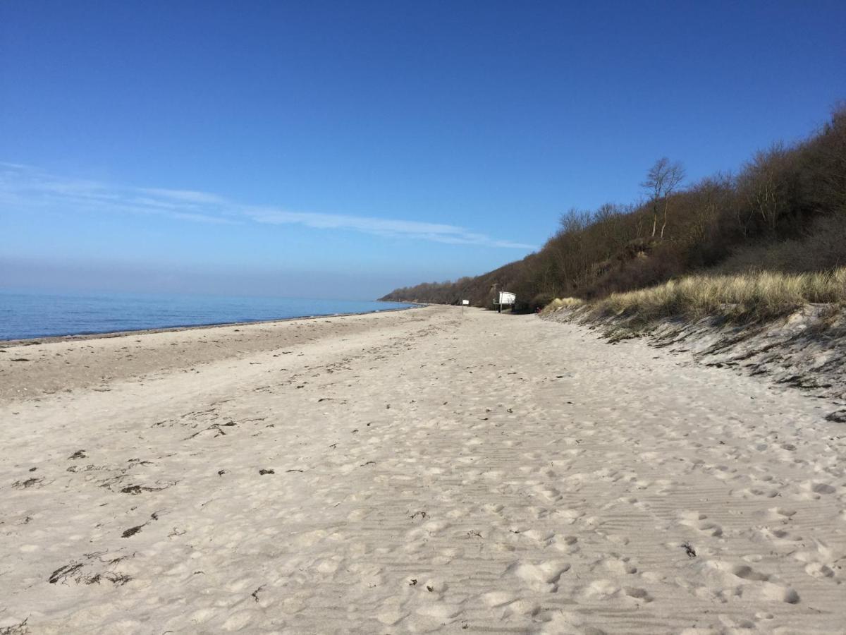 Traditionelles Reethaus Direkt An Der Ostsee Рерик Экстерьер фото